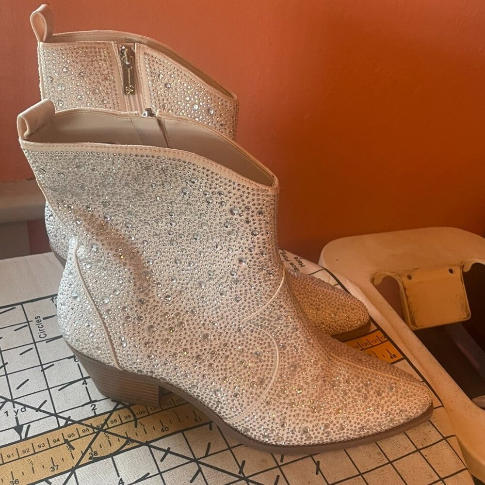 Jessica Simpson Ostelle Rhinestone Western Bootie